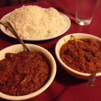 Himalayan Kitchen - Lamb vindaloo on left, curry chicken on right with yummy rice. - Indian Near Me - Honolulu, Hawaii