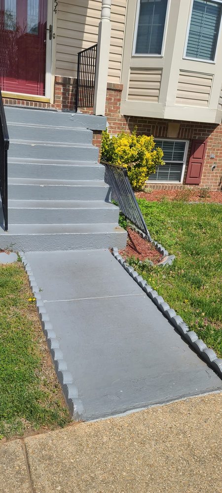 Slide of M & T Contracting