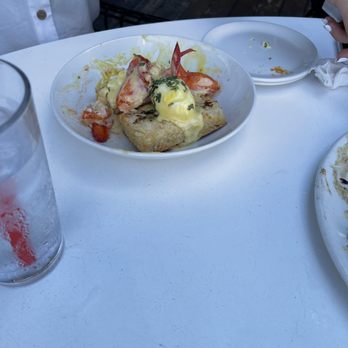 Canvas - Lobster Benedict* - New American Near Me - Orlando, Florida Canvas - Lobster Benedict* - New American Near Me - Orlando, Florida