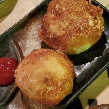 Kin Ramen - Crab croquettes - Ramen Near Me - New York, New York Kin Ramen - Crab croquettes - Ramen Near Me - New York, New York