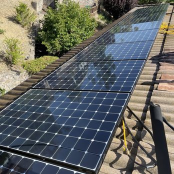 Squeaky Clean Solar - After cleaning - Solar Panel Cleaning Near Me