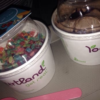 Yogurtland - Ice Cream & Frozen Yogurt Near Me - Burbank, California Yogurtland - Ice Cream & Frozen Yogurt Near Me - Burbank, California