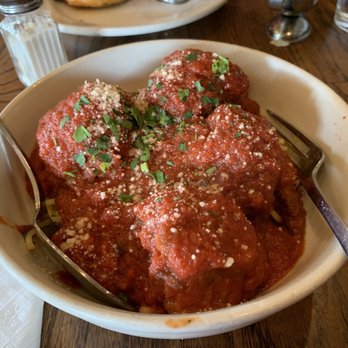 Angelo's Pizzeria & Ristorante - Spaghetti and Meatballs - Pizza Near Me - Inverness, Florida