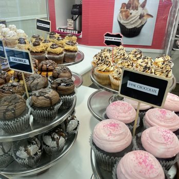 Smallcakes - Cupcakes - Bakeries Near Me - Pensacola, Florida