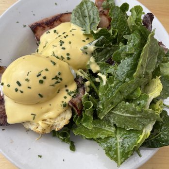 Lou's Luncheonette - Eggs Benedict - Barbeque Near Me - Sonoma, California