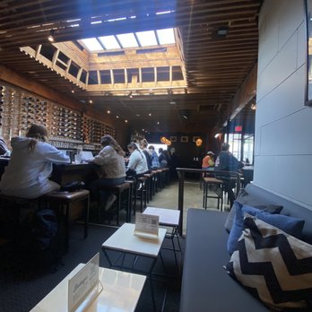 Bodega Wine Bar - Interior - Wine Bars Near Me - Santa Monica, California Bodega Wine Bar - Interior - Wine Bars Near Me - Santa Monica, California