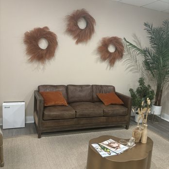 Evolve Anti-Aging - Weight Loss Centers Near Me - Encino, California Evolve Anti-Aging - Weight Loss Centers Near Me - Encino, California