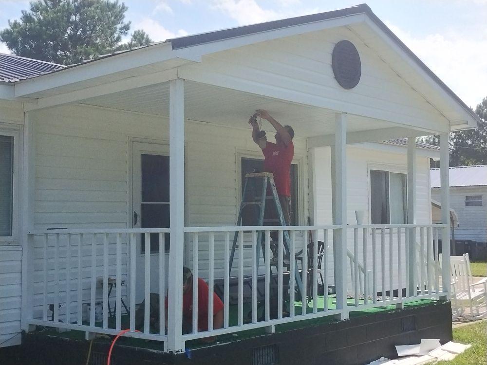 Slide of Williams Roofing And Siding