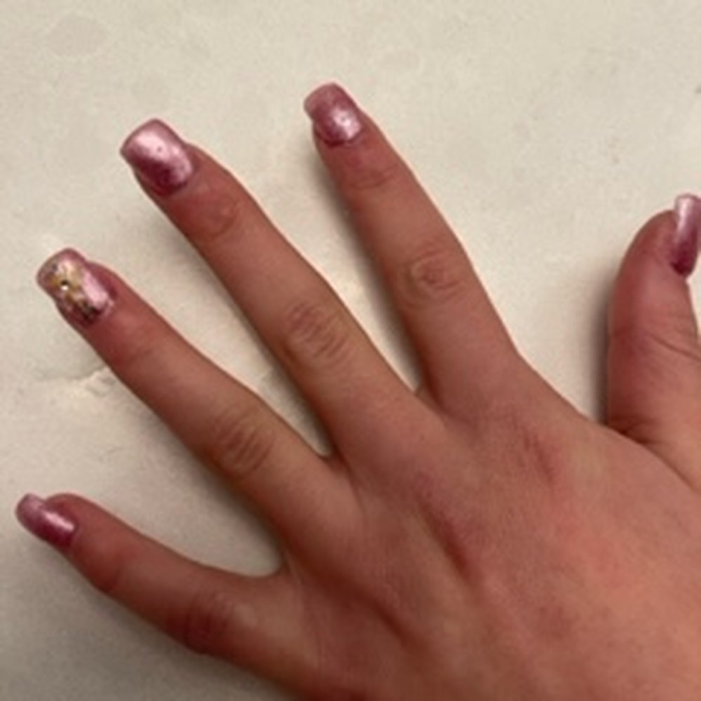 Lynda' s Nails - Nail Salons Near Me - Franklin, Massachusetts Lynda' s Nails - Nail Salons Near Me - Franklin, Massachusetts