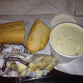FishBar - The pint of clam chowder to go. Tasty but not banging!  Bread was kind of hard. - Seafood Near Me - Manhattan Beach, California