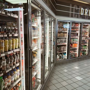 Chevron - Large drink selection. - Convenience Stores Near Me - Pasadena, California