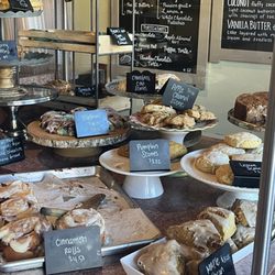 On the Rise Baking - Delicious pastries!