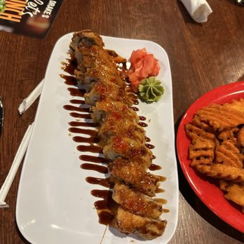 Drake's Keystone - Crab Rangoon Roll - Sushi Bars Near Me - Indianapolis, Indiana Drake's Keystone - Crab Rangoon Roll - Sushi Bars Near Me - Indianapolis, Indiana