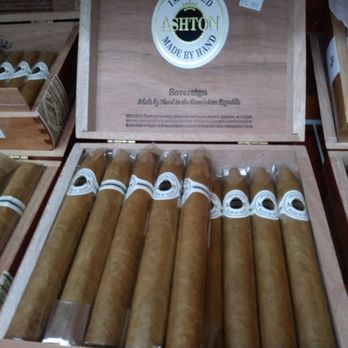ISLAND TOBACCO KING - Updated May 2026 - 16 Photos - 101 Glen Cove Rd,  Greenvale, New York - Tobacco Shops - Phone Number