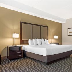 Best Western Chesapeake Bay North Inn - Accessible King