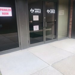 Foot and Ankle Pain Center - Entrance