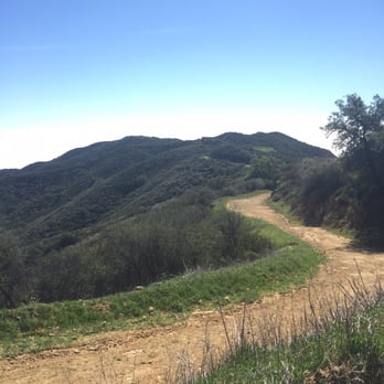 Backbone Trail - Hiking Near Me - Malibu, California Backbone Trail - Hiking Near Me - Malibu, California