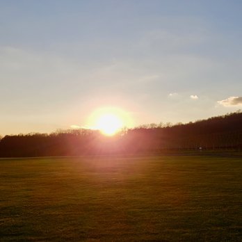 Alba Vineyard - Wineries Near Me - Milford, New Jersey