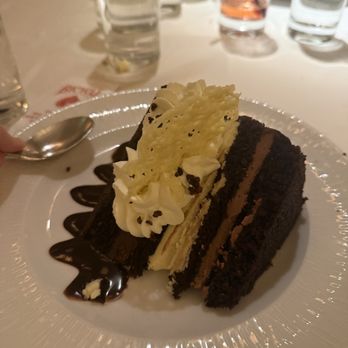 Delmonico Steakhouse - Chocolate cake - Steakhouses Near Me - Las Vegas, Nevada