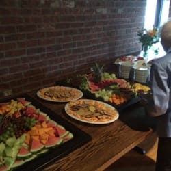 St. Thomas Roadhouse - Let us take care of all your party needs!
