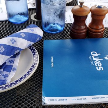 Duke's Seafood - Outdoor seating - Seafood Near Me - Seattle, Washington Duke's Seafood - Outdoor seating - Seafood Near Me - Seattle, Washington