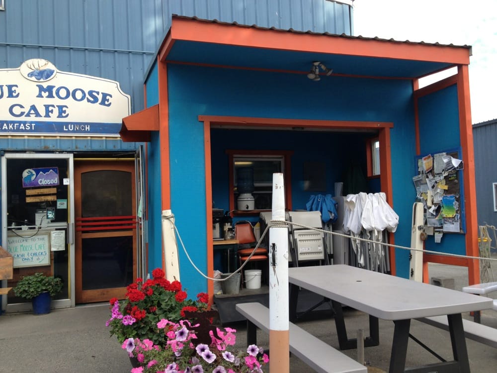 BLUE MOON CAFE Everett Marina, Snohomish, Washington Restaurants