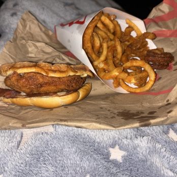 Jack in the Box - Chicken Homestyle Ranch Chicken Club Combo - Fast Food Near Me - Baytown, Texas Jack in the Box - Chicken Homestyle Ranch Chicken Club Combo - Fast Food Near Me - Baytown, Texas
