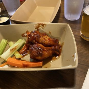 Denali Brewpub - Wings - New American Near Me - Talkeetna, Alaska