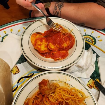 Mandola's Italian - Cheese ravioli - Italian Near Me - Austin, Texas