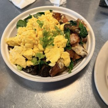 Bacon & Butter - Kitchen sink. Excellent flavors! Highly recommend - Breakfast & Brunch Near Me - Sacramento, California Bacon & Butter - Kitchen sink. Excellent flavors! Highly recommend - Breakfast & Brunch Near Me - Sacramento, California