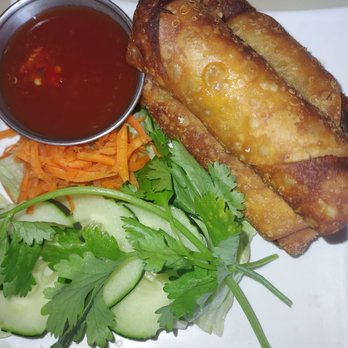 PhoMi2Go - Shrimp egg rolls - Vietnamese Near Me - North Miami Beach, Florida PhoMi2Go - Shrimp egg rolls - Vietnamese Near Me - North Miami Beach, Florida