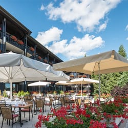Vier Jahreszeiten am Schluchsee - Terrasse und Außenansicht Hotel Vier Jahreszeiten am Schluchsee
