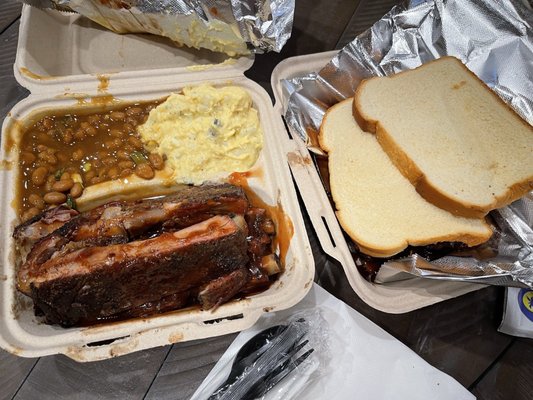 Rodney's Ribs Food Truck by null