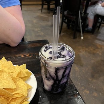 Verde - Ube horchata and edge of queso/chips - Mexican Near Me - Lihue, Hawaii