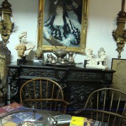 Acorn Antiques