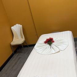 Holiday Spa