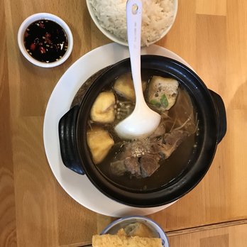 Breakfast ING - Clay pot "bah-kut-teh" with rice - Breakfast & Brunch Near Me - Mississauga, Ontario Breakfast ING - Clay pot "bah-kut-teh" with rice - Breakfast & Brunch Near Me - Mississauga, Ontario