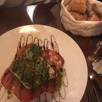 Les Bougresses - Delicious - French Near Me - Paris, 75
