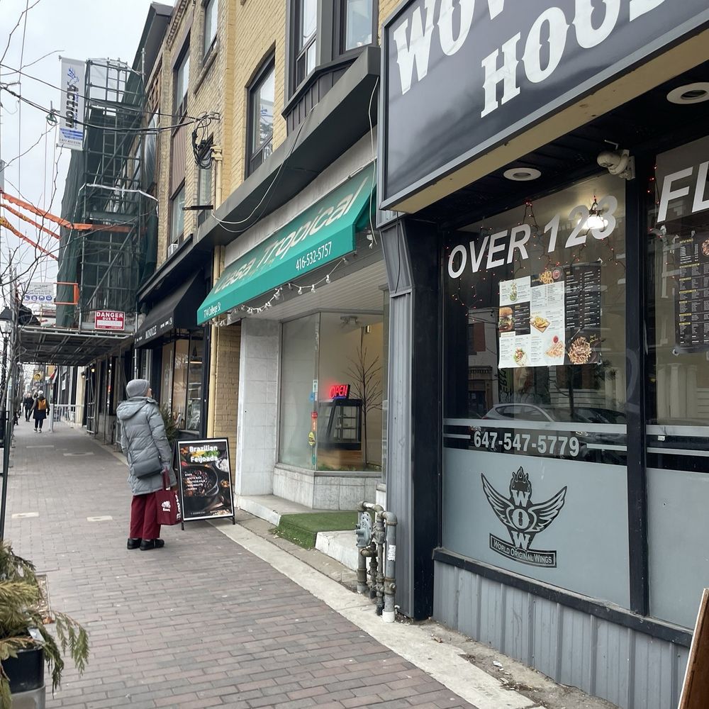 Casa Tropical - Cafes Near Me - Toronto, Ontario Casa Tropical - Cafes Near Me - Toronto, Ontario