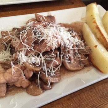 La Gioconda - Chicken mushroom dish - Italian Near Me - New York, New York La Gioconda - Chicken mushroom dish - Italian Near Me - New York, New York