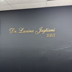 LJ Dental