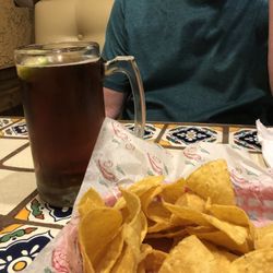 El Loro - Lexington - My medium beer and chips