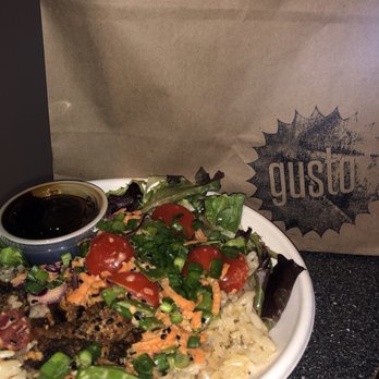gusto! West Midtown - Sweet soy sriracha with spicy chicken - Fast Food Near Me - Atlanta, Georgia gusto! West Midtown - Sweet soy sriracha with spicy chicken - Fast Food Near Me - Atlanta, Georgia