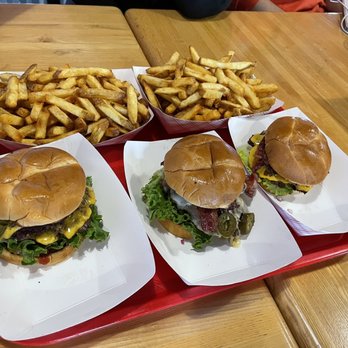 BurgerFiend - Burgers Near Me - Cedar Rapids, Iowa