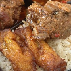 Keys Latin House - Oxtail with white rice and fried sweet plantains.