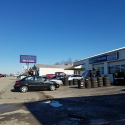 Katie's Tire and Auto - Front of business.