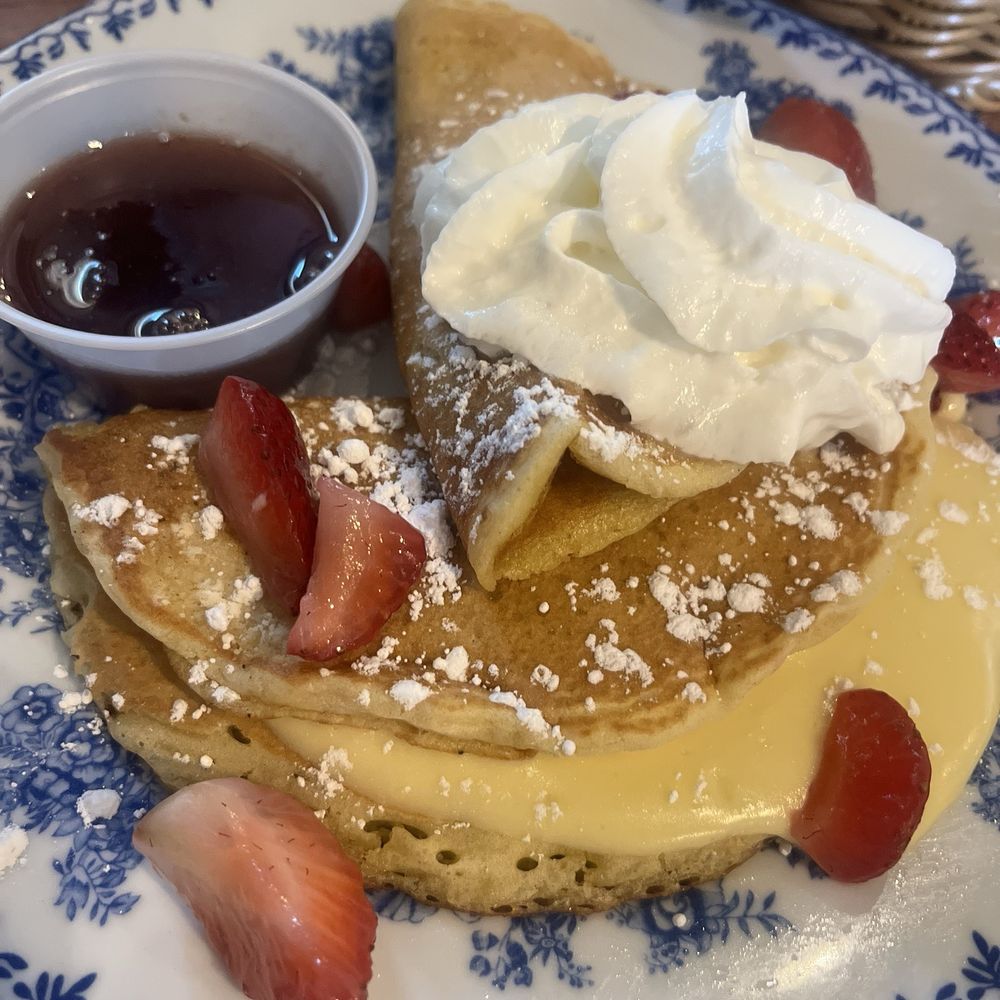 Strawberry pancake with cream cheese filling!!
