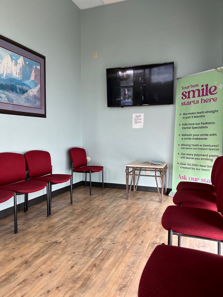 LOVETT DENTAL SUGAR LAND Updated August 2024 18 Photos & 55 Reviews 3402 Highway 6 S