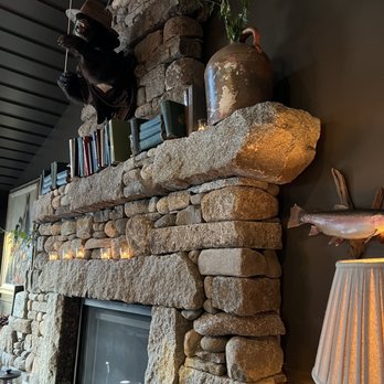 Batson River Fish Camp - Indoor decor - Breweries Near Me - Wells, Maine