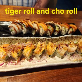 Enraku - Sushi Bars Near Me - Fullerton, California